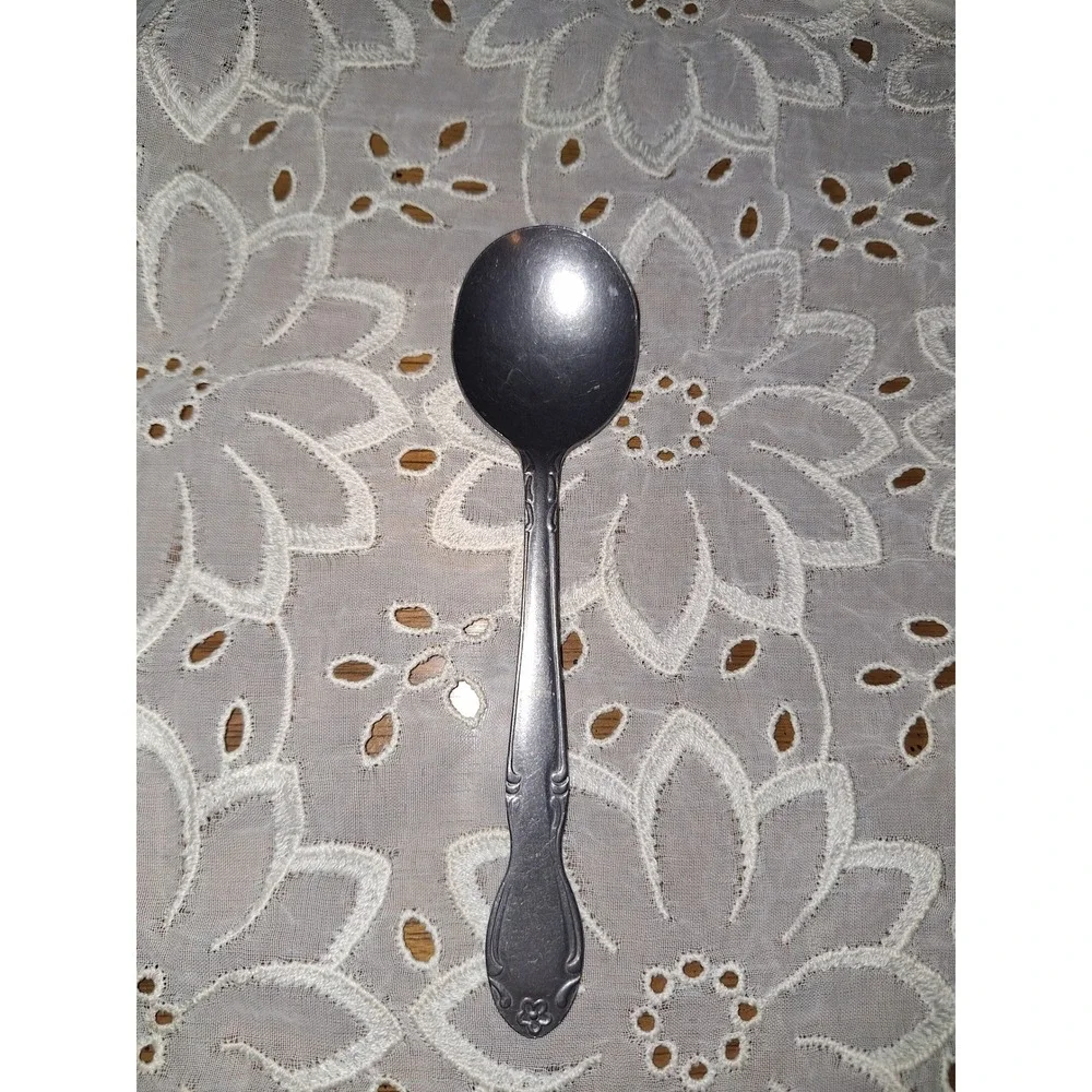 Sysco 573228 Stainless Steel Soup Spoon‎ Windsor Pattern Silver Tone Flatware